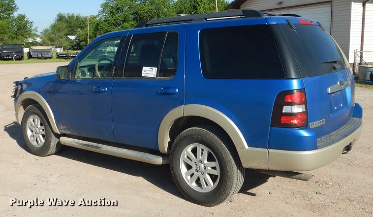 image for item DG5799 2010 Ford Explorer Eddie Bauer SUV