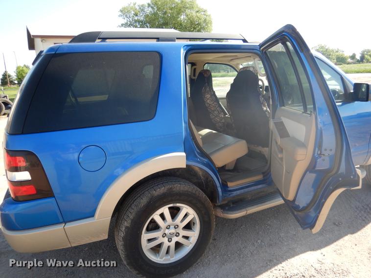 image for item DG5799 2010 Ford Explorer Eddie Bauer SUV