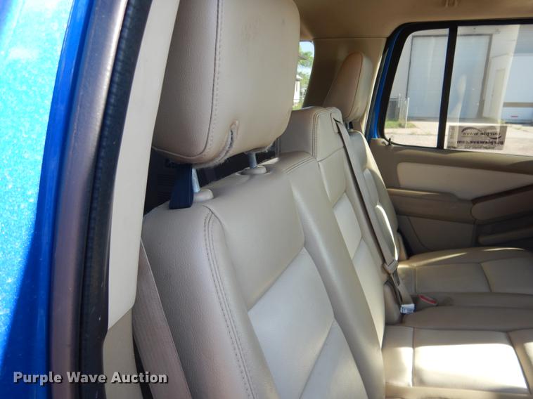 image for item DG5799 2010 Ford Explorer Eddie Bauer SUV