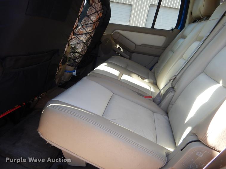 image for item DG5799 2010 Ford Explorer Eddie Bauer SUV