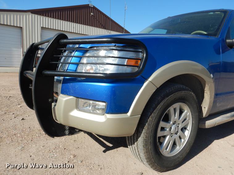 image for item DG5799 2010 Ford Explorer Eddie Bauer SUV