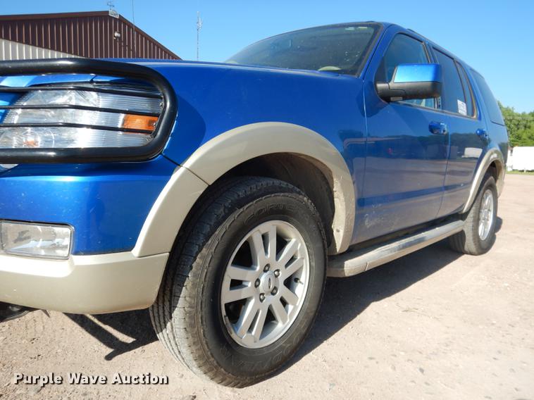 image for item DG5799 2010 Ford Explorer Eddie Bauer SUV