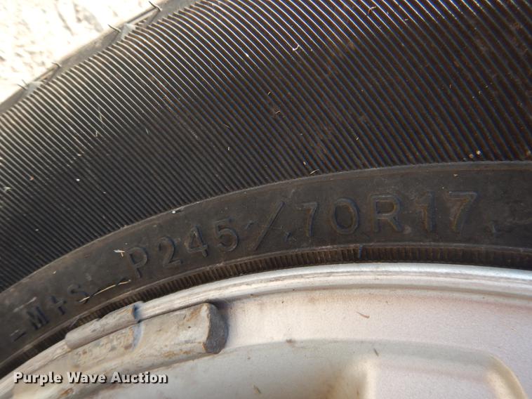 image for item DG5799 2010 Ford Explorer Eddie Bauer SUV