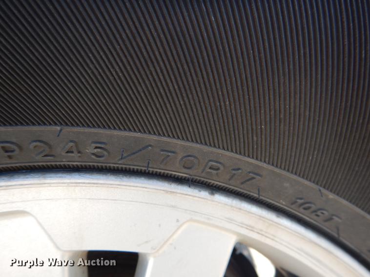 image for item DG5799 2010 Ford Explorer Eddie Bauer SUV