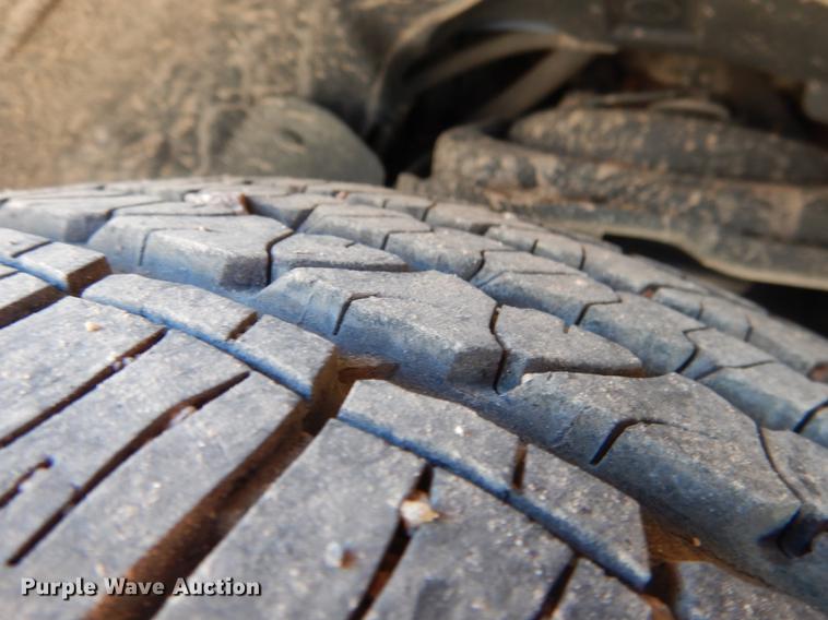 image for item DG5799 2010 Ford Explorer Eddie Bauer SUV