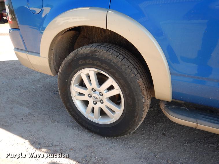 image for item DG5799 2010 Ford Explorer Eddie Bauer SUV