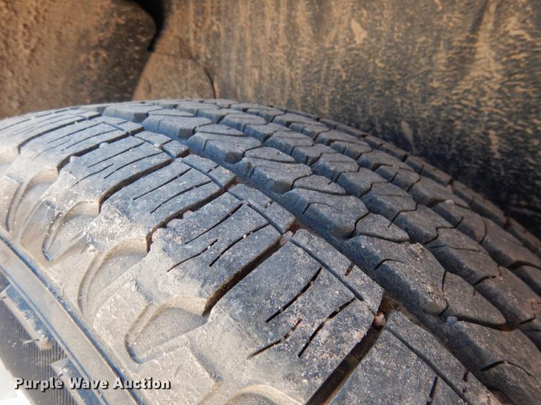 image for item DG5799 2010 Ford Explorer Eddie Bauer SUV