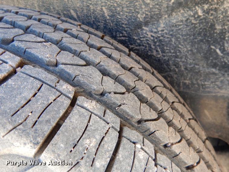 image for item DG5799 2010 Ford Explorer Eddie Bauer SUV