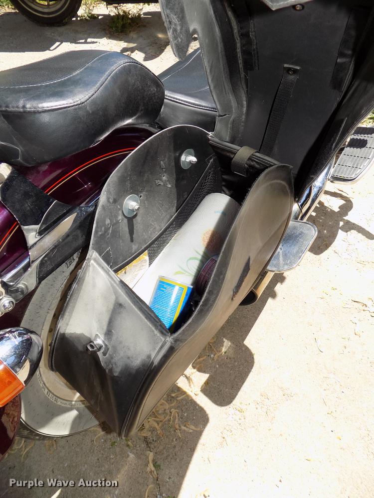 image for item DO9498 1998 Harley Davidson Fat Boy motorcycle