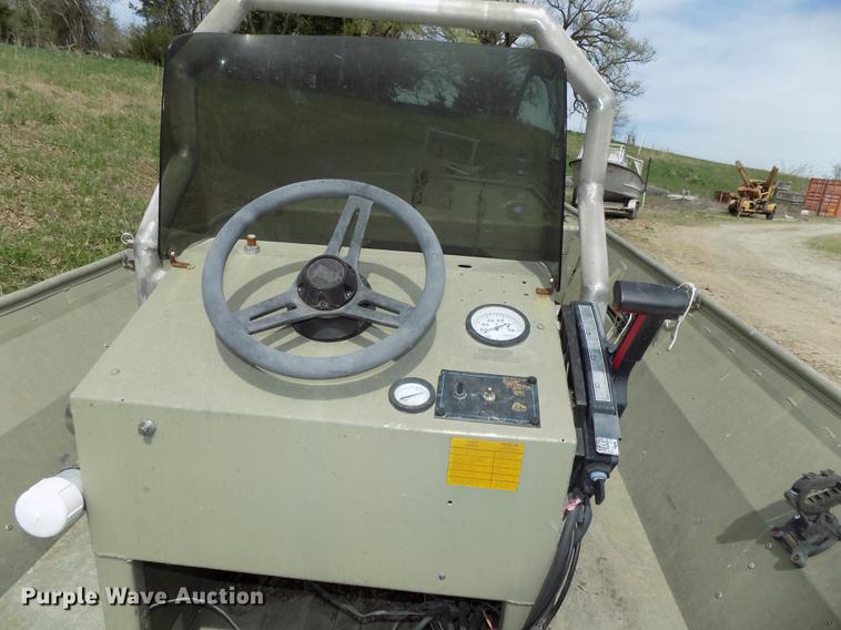 image for item DZ9681 1994 OMC Roughneck 1960H aluminum boat