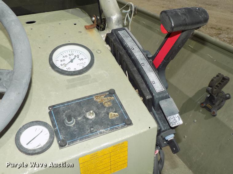 image for item DZ9681 1994 OMC Roughneck 1960H aluminum boat