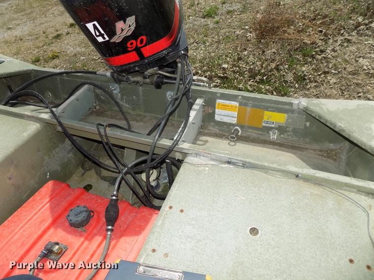 image for item DZ9681 1994 OMC Roughneck 1960H aluminum boat