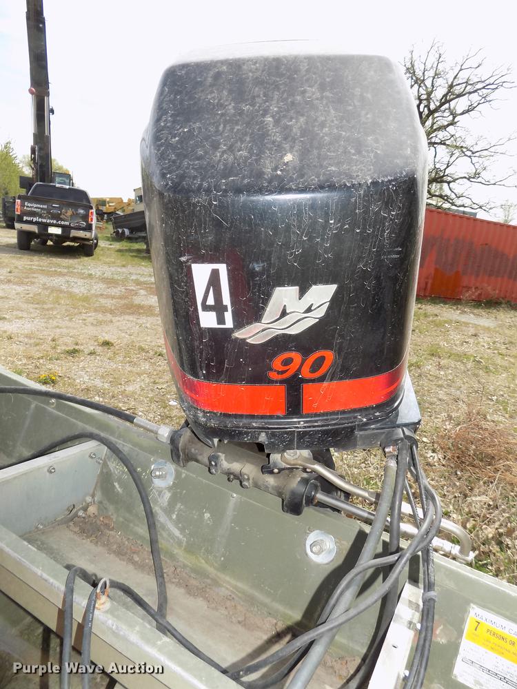 image for item DZ9681 1994 OMC Roughneck 1960H aluminum boat