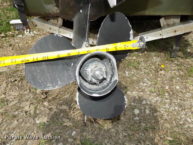 image for item DZ9681 1994 OMC Roughneck 1960H aluminum boat