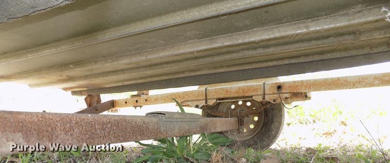 image for item DZ9681 1994 OMC Roughneck 1960H aluminum boat