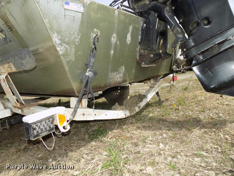 image for item DZ9681 1994 OMC Roughneck 1960H aluminum boat