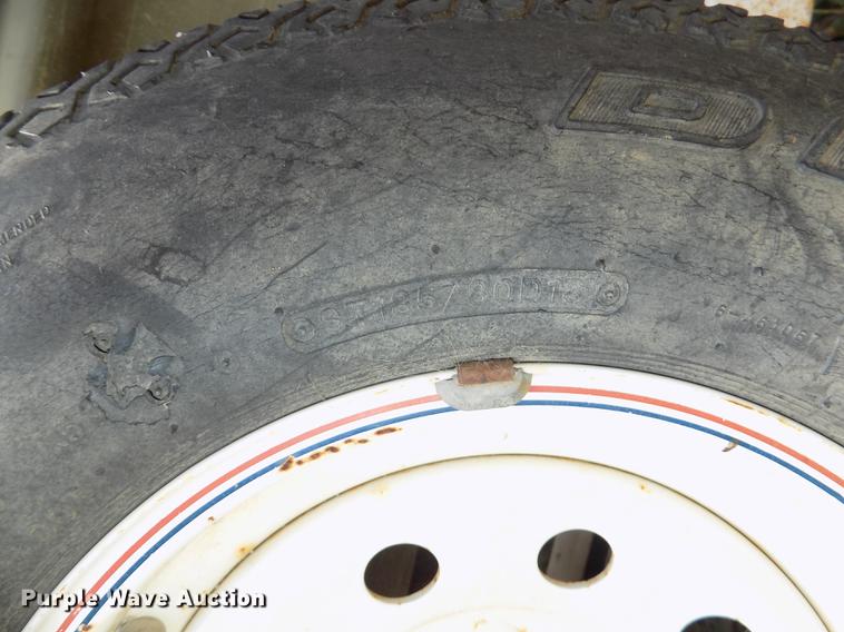 image for item DZ9681 1994 OMC Roughneck 1960H aluminum boat