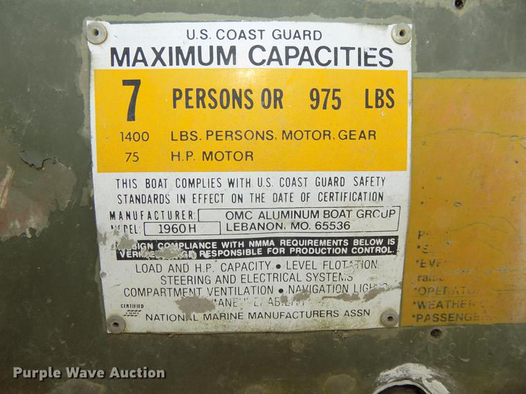 image for item DZ9681 1994 OMC Roughneck 1960H aluminum boat