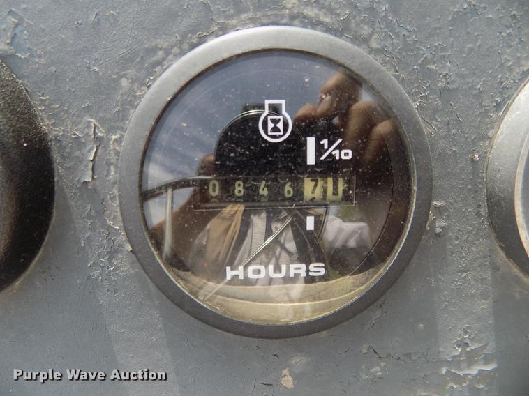 image for item DZ9682 2004 Seamark Kenosha boat