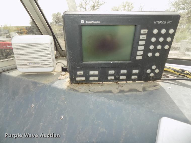 image for item DZ9682 2004 Seamark Kenosha boat