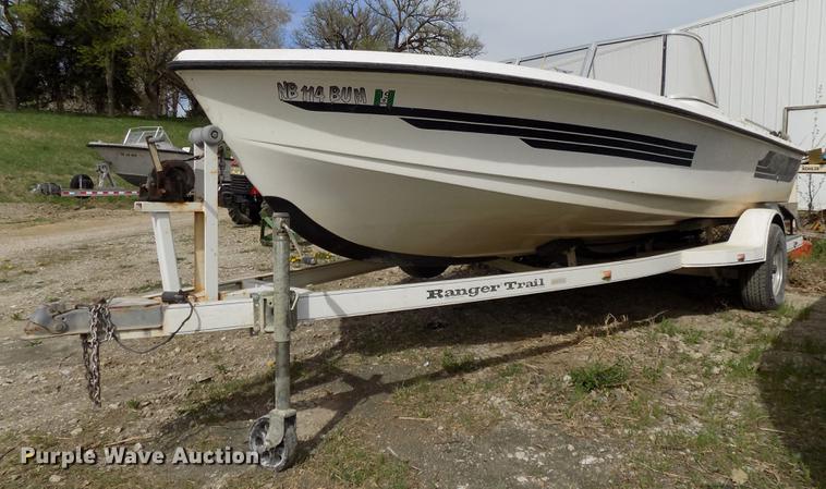 image for item DZ9683 1992 Ranger boat