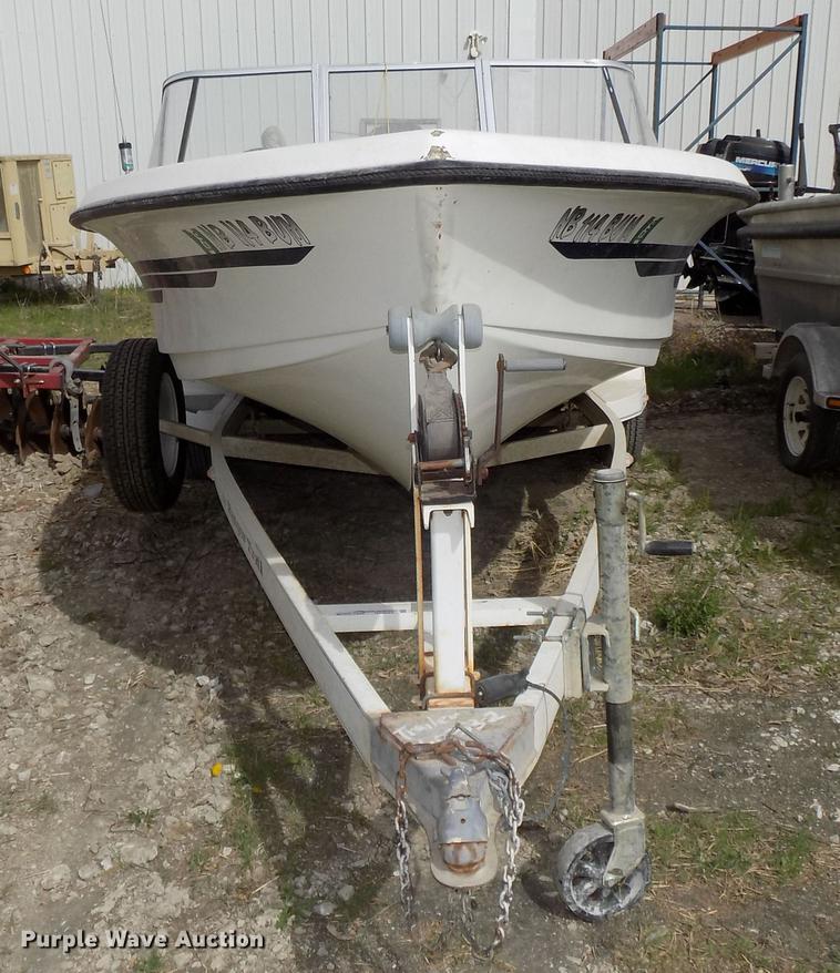 image for item DZ9683 1992 Ranger boat