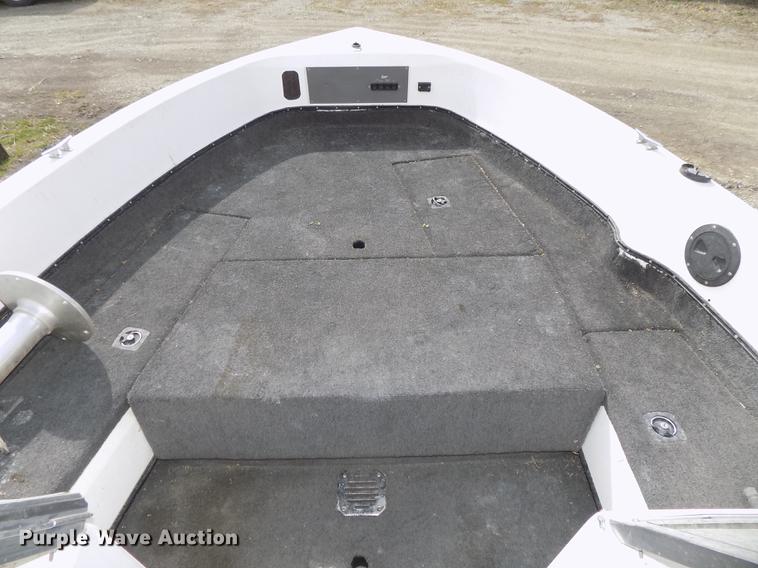 image for item DZ9683 1992 Ranger boat