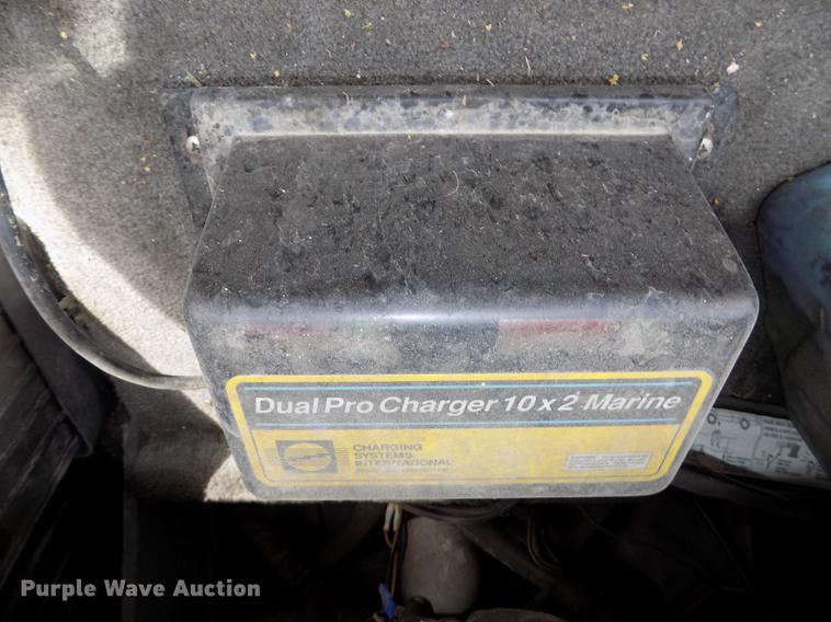 image for item DZ9683 1992 Ranger boat