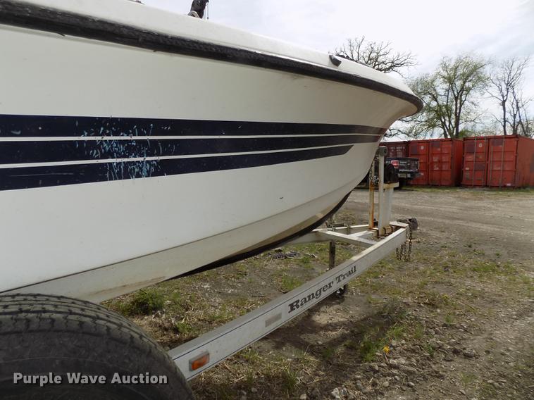 image for item DZ9683 1992 Ranger boat