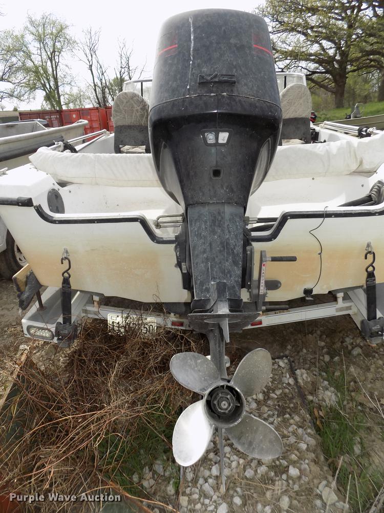 image for item DZ9683 1992 Ranger boat