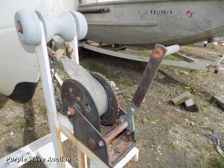 image for item DZ9683 1992 Ranger boat