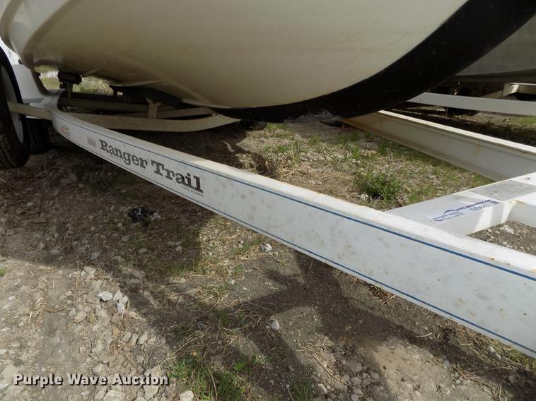 image for item DZ9683 1992 Ranger boat