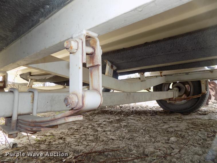 image for item DZ9683 1992 Ranger boat