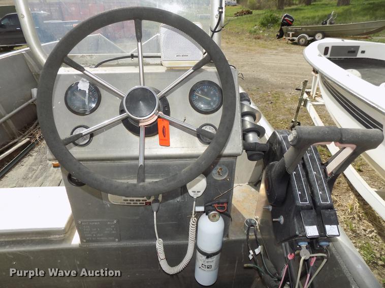 image for item DZ9684 1993 Munson WP boat