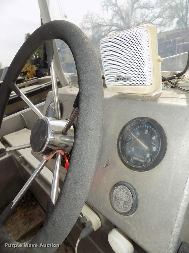 image for item DZ9684 1993 Munson WP boat