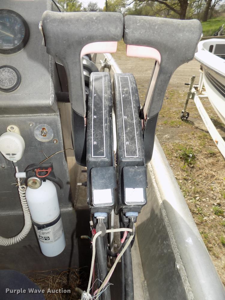 image for item DZ9684 1993 Munson WP boat