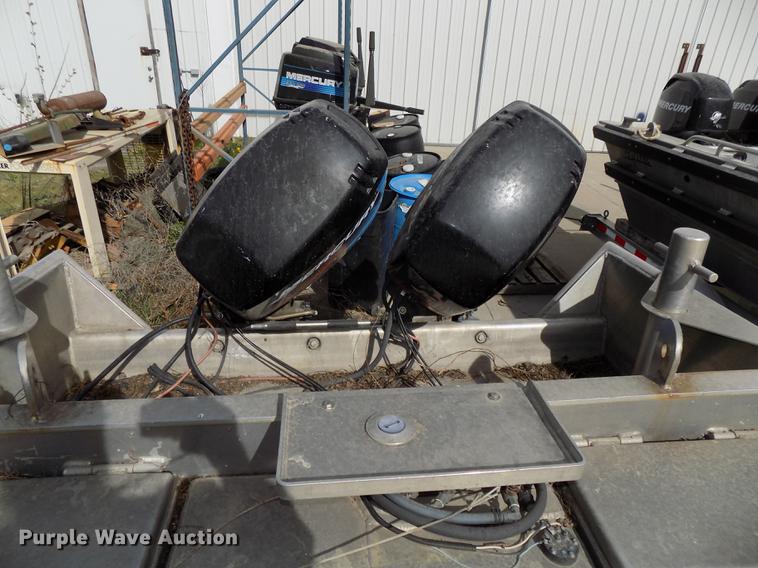 image for item DZ9684 1993 Munson WP boat