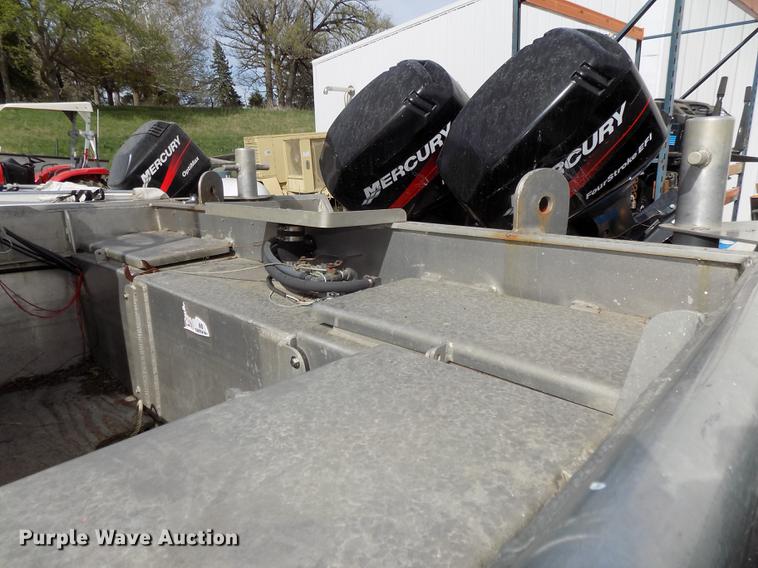 image for item DZ9684 1993 Munson WP boat