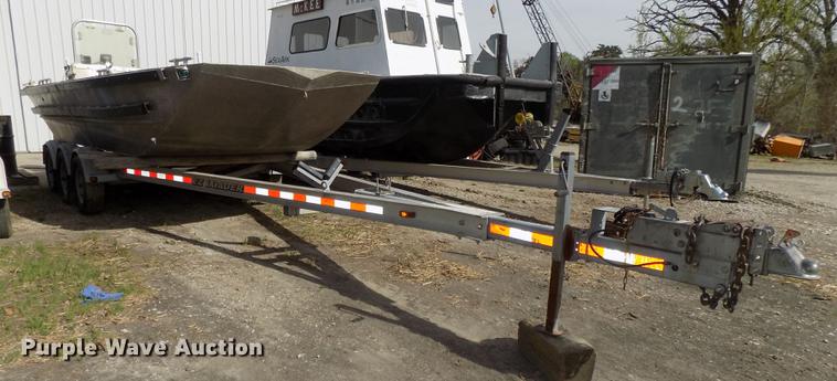 image for item DZ9685 2006 Lifetyme boat