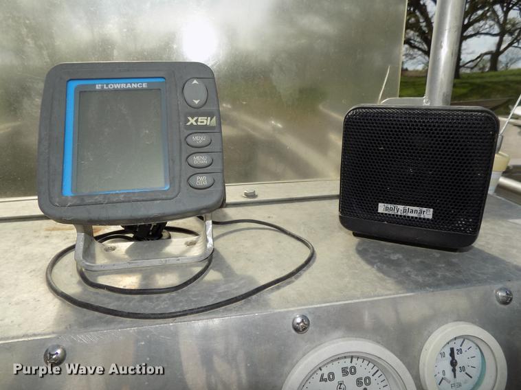 image for item DZ9685 2006 Lifetyme boat