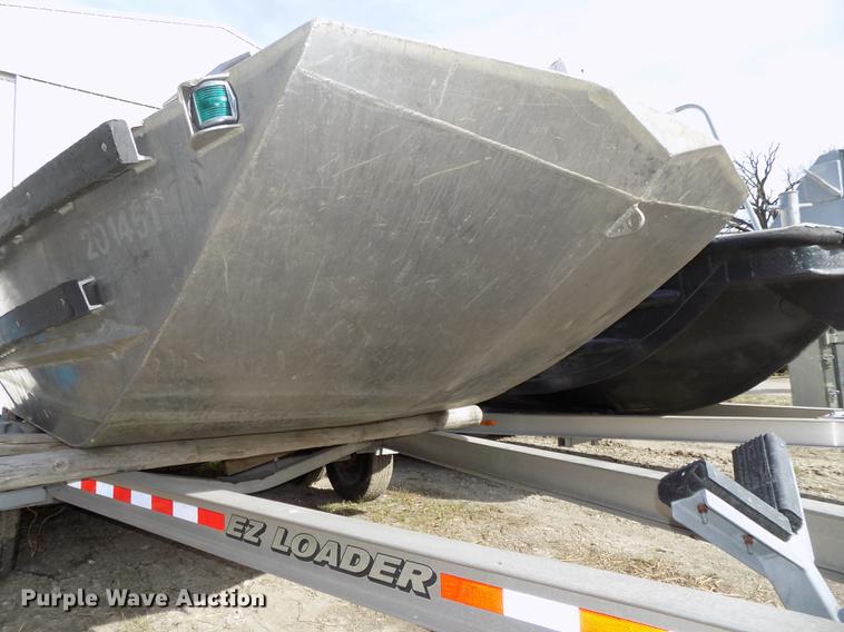 image for item DZ9685 2006 Lifetyme boat