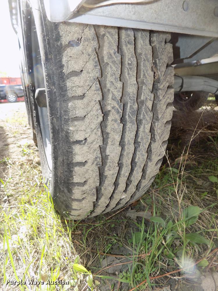 image for item DZ9685 2006 Lifetyme boat