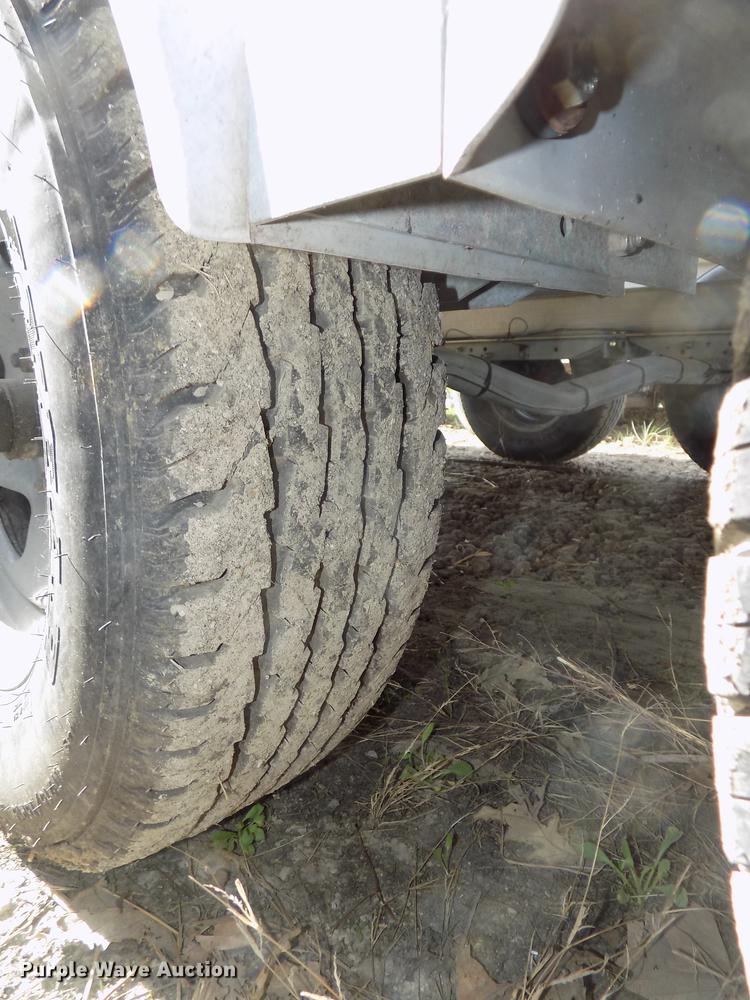 image for item DZ9685 2006 Lifetyme boat