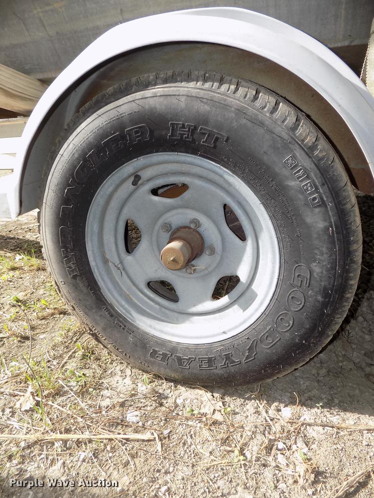 image for item DZ9685 2006 Lifetyme boat