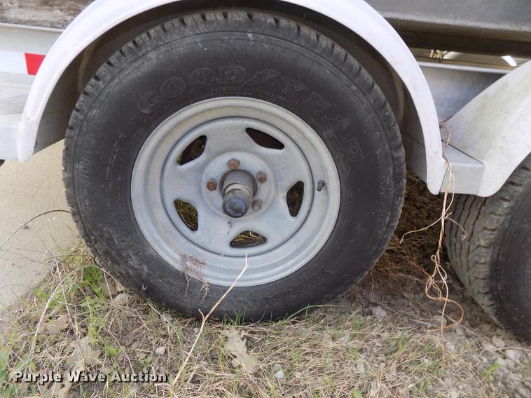 image for item DZ9685 2006 Lifetyme boat