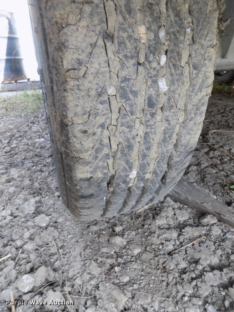 image for item DZ9685 2006 Lifetyme boat