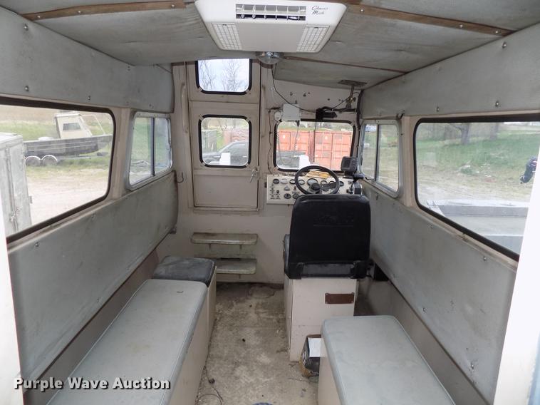 image for item DZ9687 1989 Sea Ark dredging crew boat