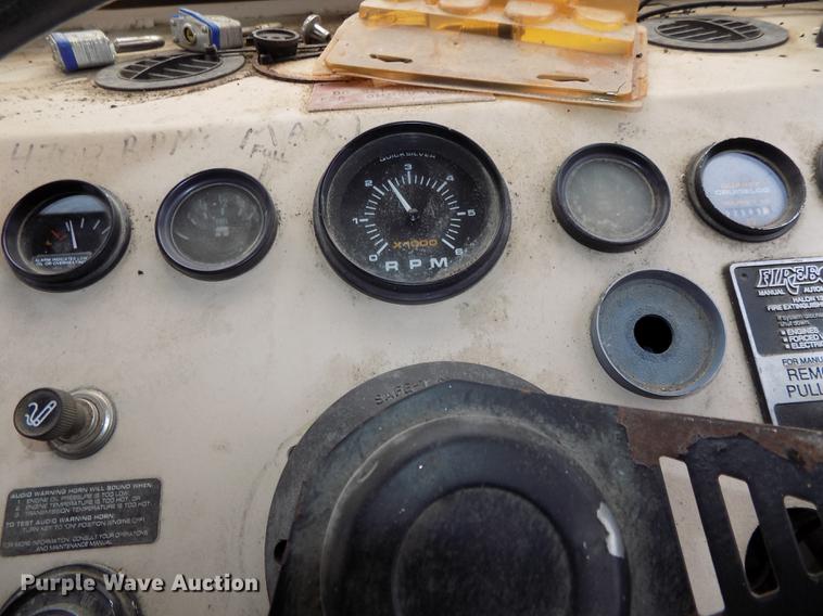 image for item DZ9687 1989 Sea Ark dredging crew boat