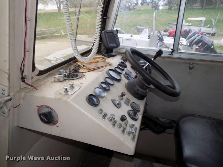 image for item DZ9687 1989 Sea Ark dredging crew boat