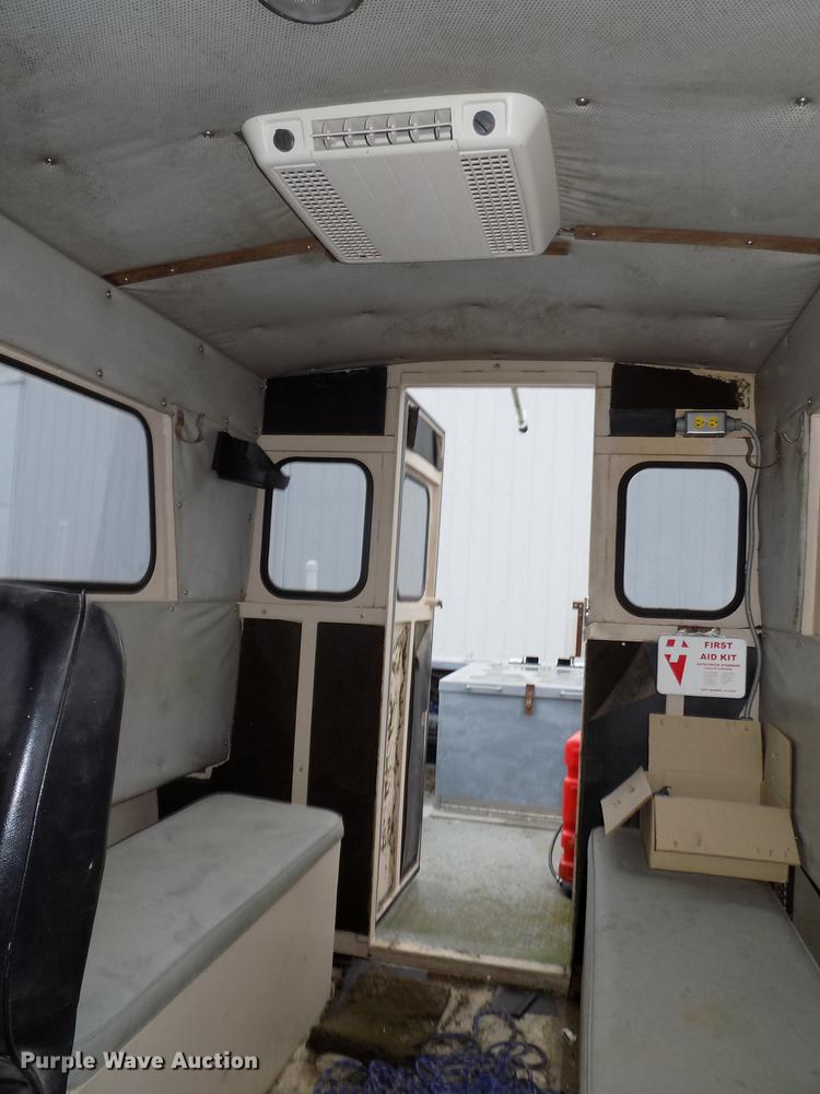 image for item DZ9687 1989 Sea Ark dredging crew boat